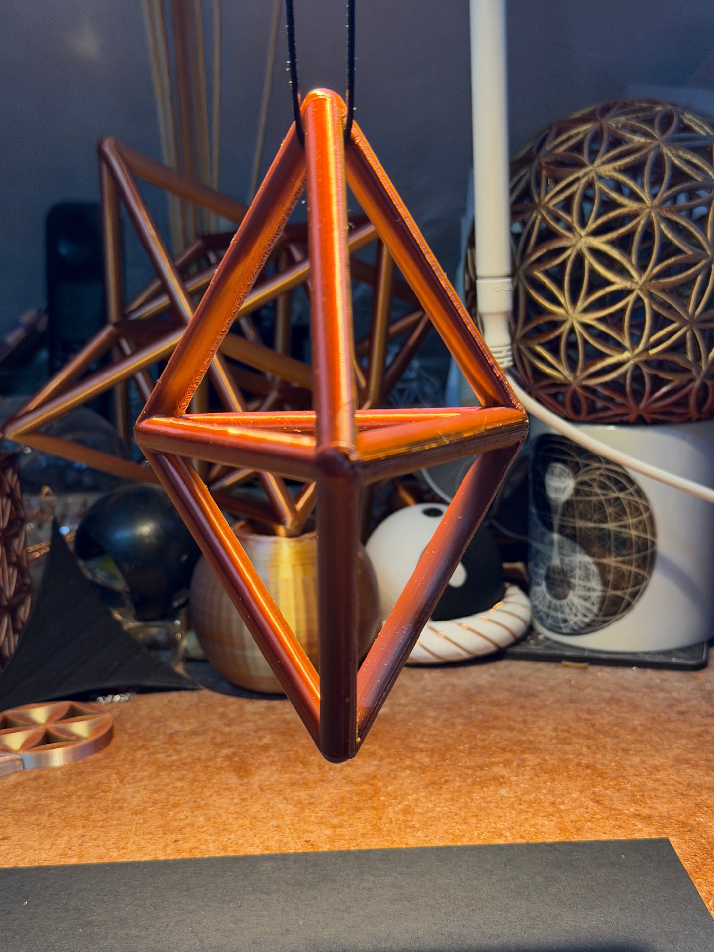 The Bi-Tetrahedron: 97mm - Nature of Flowers