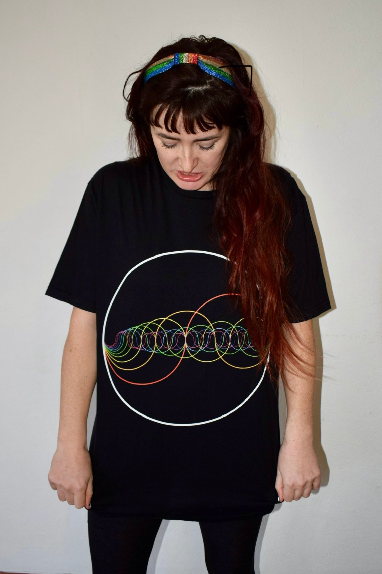 Rainbow-Coloured Waves in Circle  Women's Favourite T-Shirt