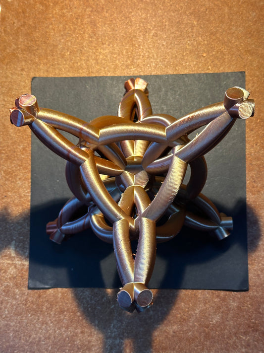 Tri-Unity Geometric Sculpture – 3D-Printed Kinetic-Form Art Piece 24cm - Nature of Flowers