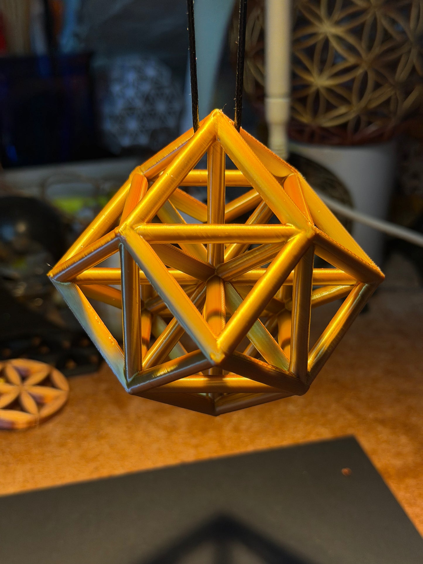 The Rhombic Dodecahedron - Nature of Flowers