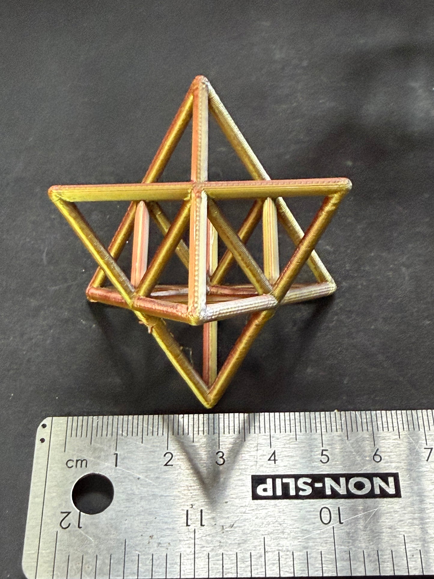Star Tetrahedron small scale 5.656cm diagonal